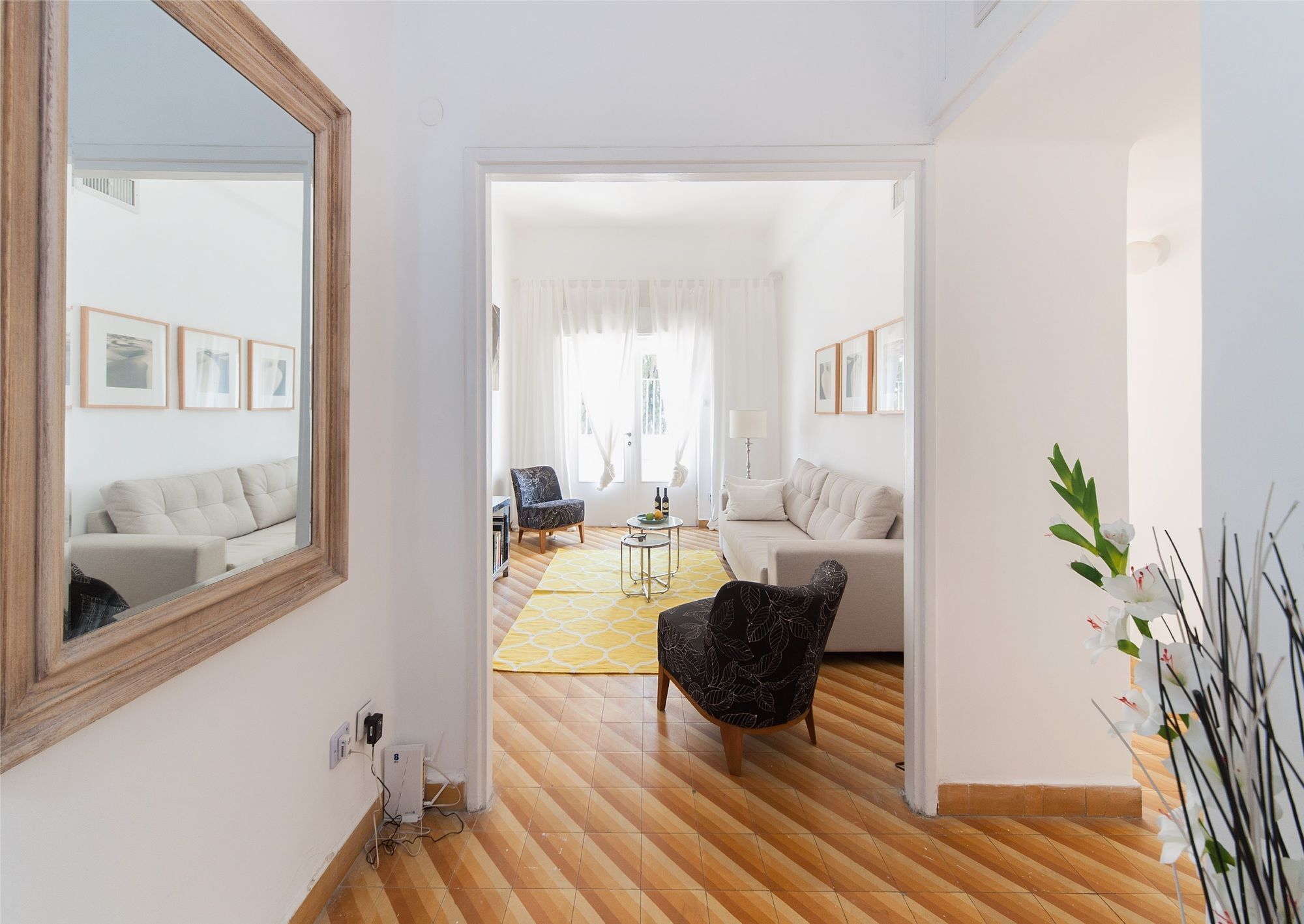 Charming 2Bd Apt W/ Balcony By Sea N' Rent Tel Aviv-Jaffa Exterior foto